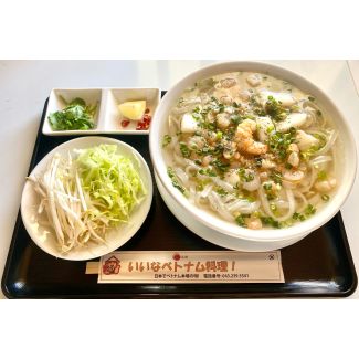 海鮮のフオー（Phở hải sản）